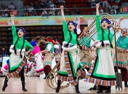 2025 赛季：大联盟平均球速在 9 月份达到 95.1 哩，投手统治力持续增强